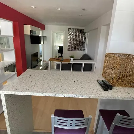 Apartment Flat Close To Perfect For Families And Groups - Isidro B 3 *