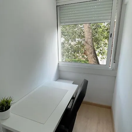 Flat Close To Perfect For Families And Groups - Isidro B 3 Appartamento Valenza