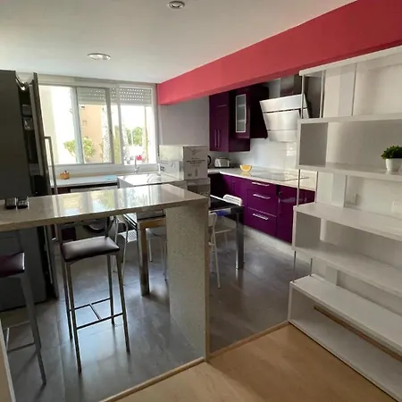 Apartment Flat Close To Perfect For Families And Groups - Isidro B 3 *